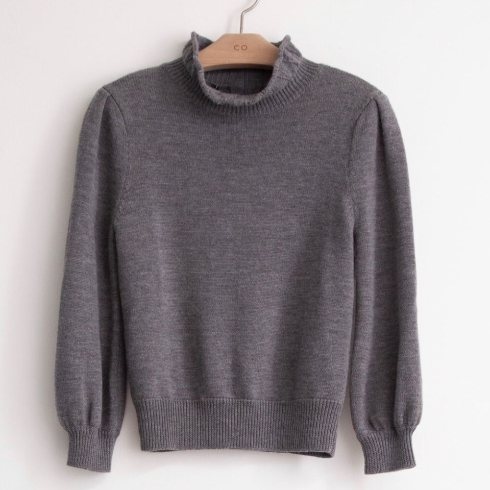 Co wool Ruffle turtleneck sweater